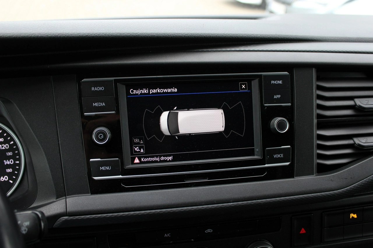 Volkswagen Transporter - Zdjęcie 19