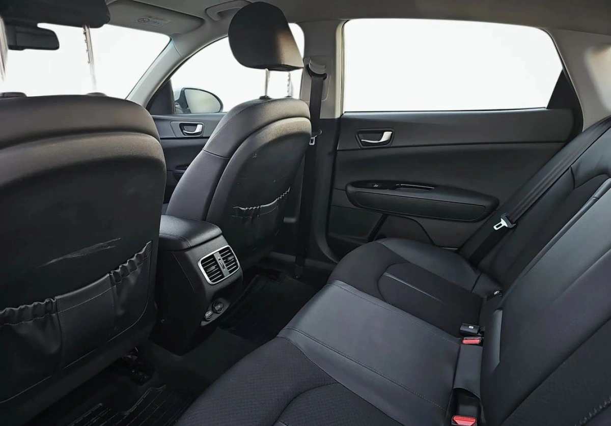 Kia Optima - Zdjęcie 13