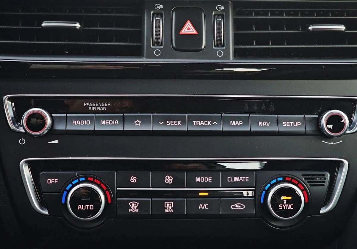 Kia Optima - Zdjęcie 27