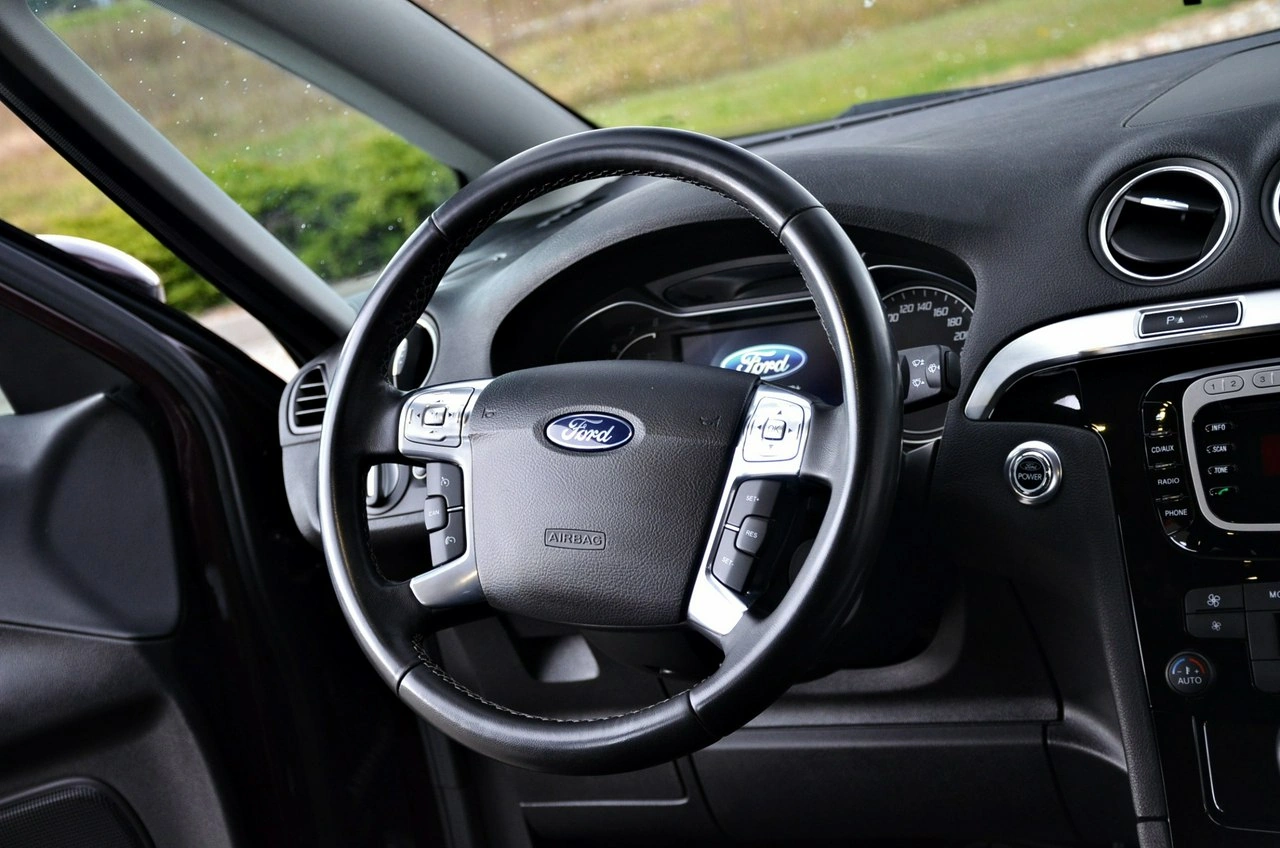 Ford S-Max - Zdjęcie 18