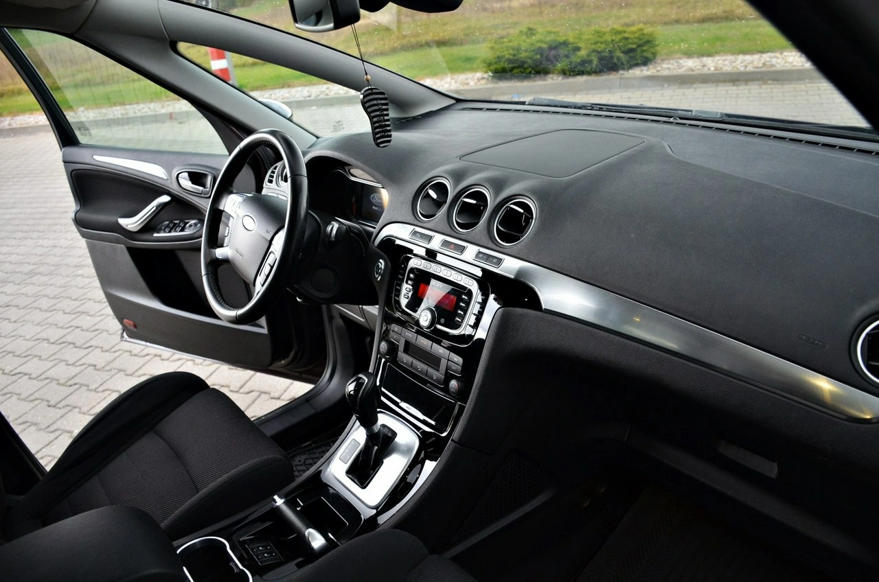 Ford S-Max - Zdjęcie 21
