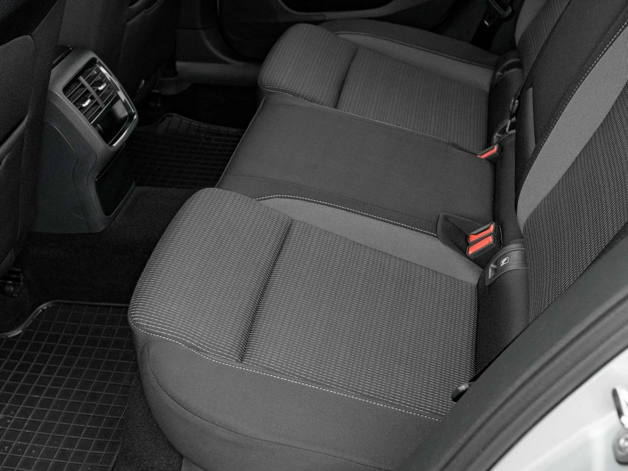 Skoda Octavia - Zdjęcie 26