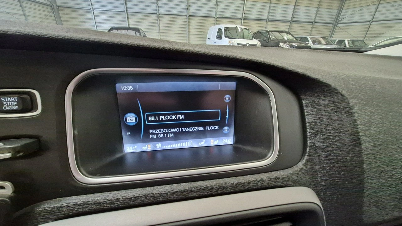 Volvo V40 - Zdjęcie 11