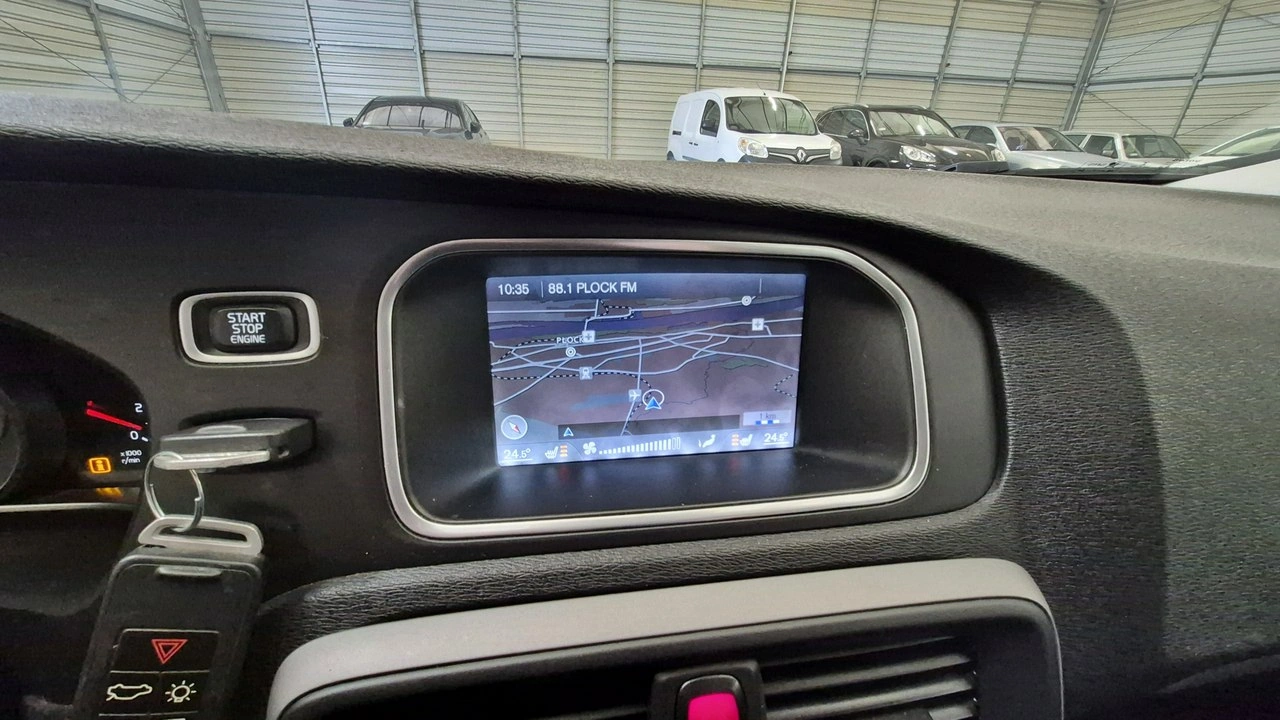 Volvo V40 - Zdjęcie 13