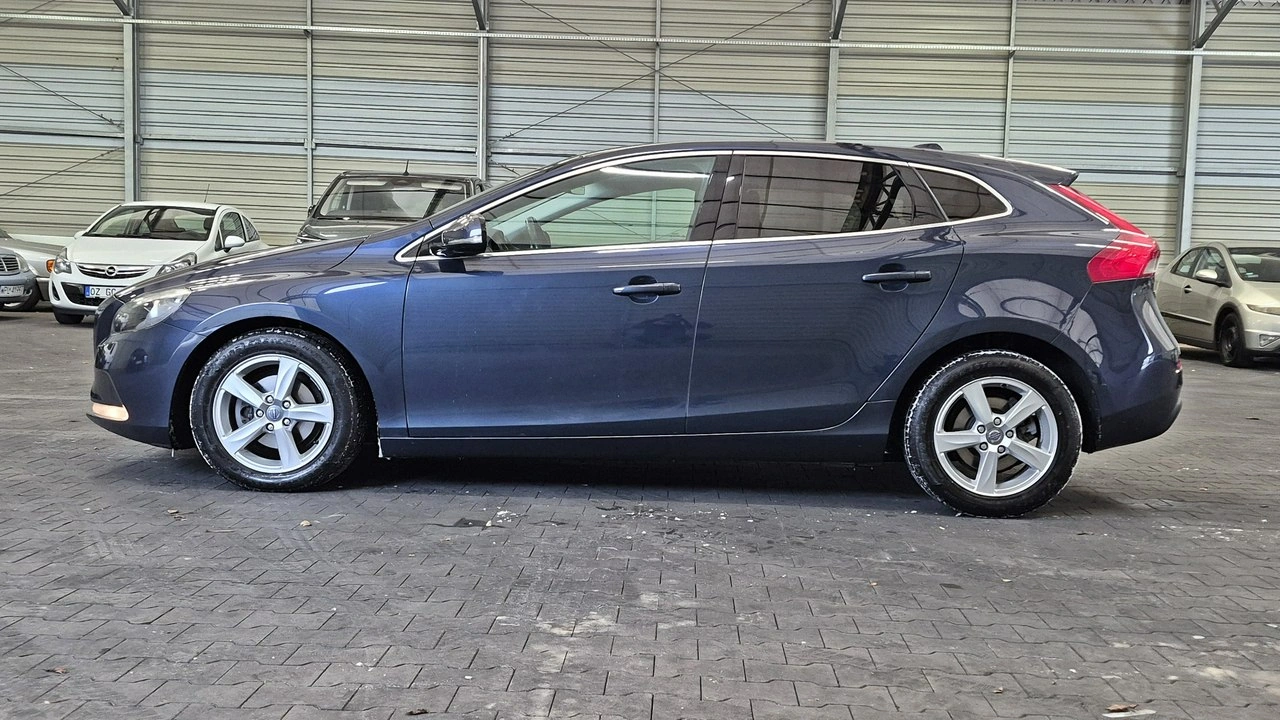 Volvo V40 - Zdjęcie 4