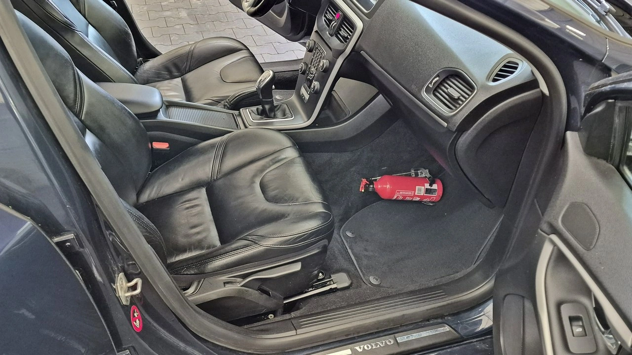 Volvo V40 - Zdjęcie 7