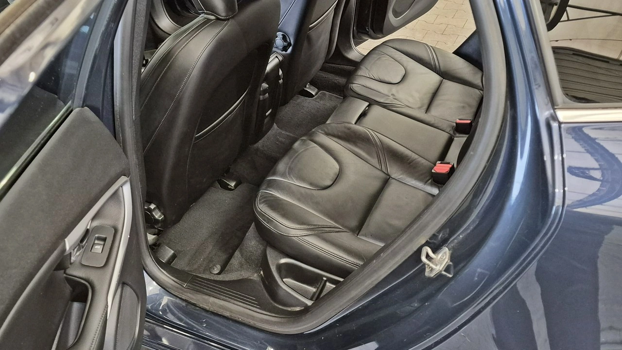 Volvo V40 - Zdjęcie 8