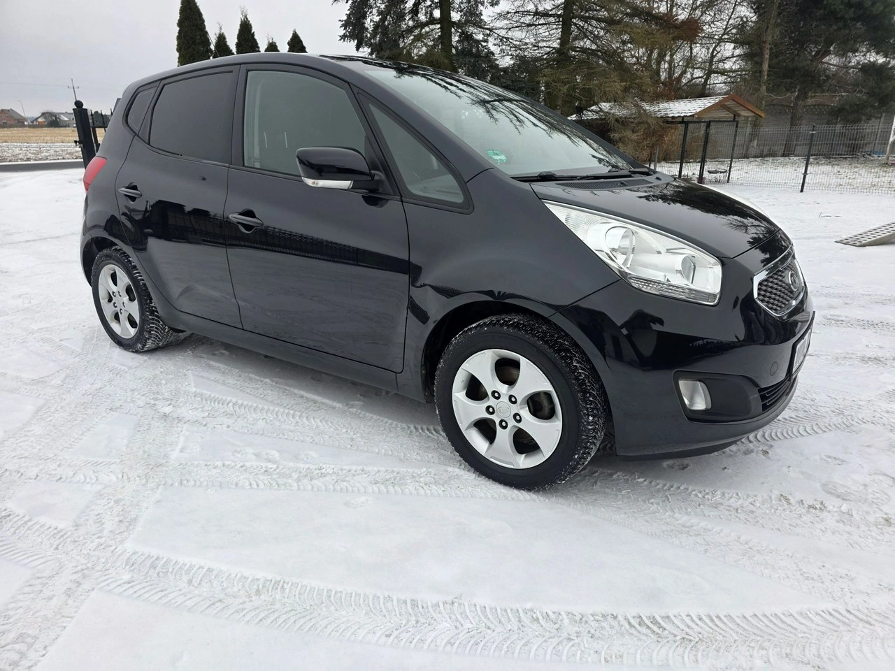 Kia Venga - Zdjęcie 12