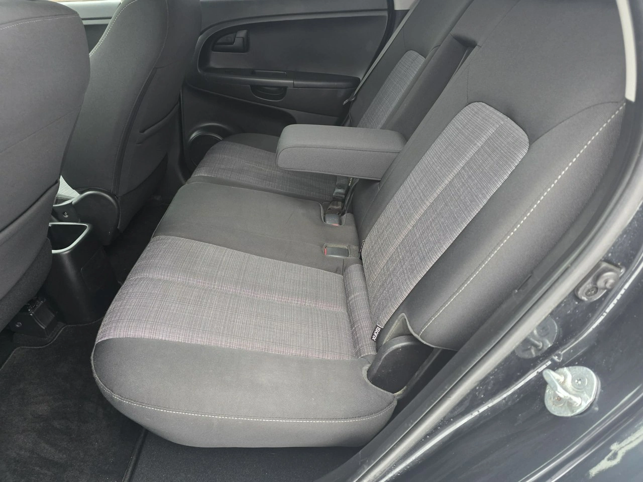 Kia Venga - Zdjęcie 18