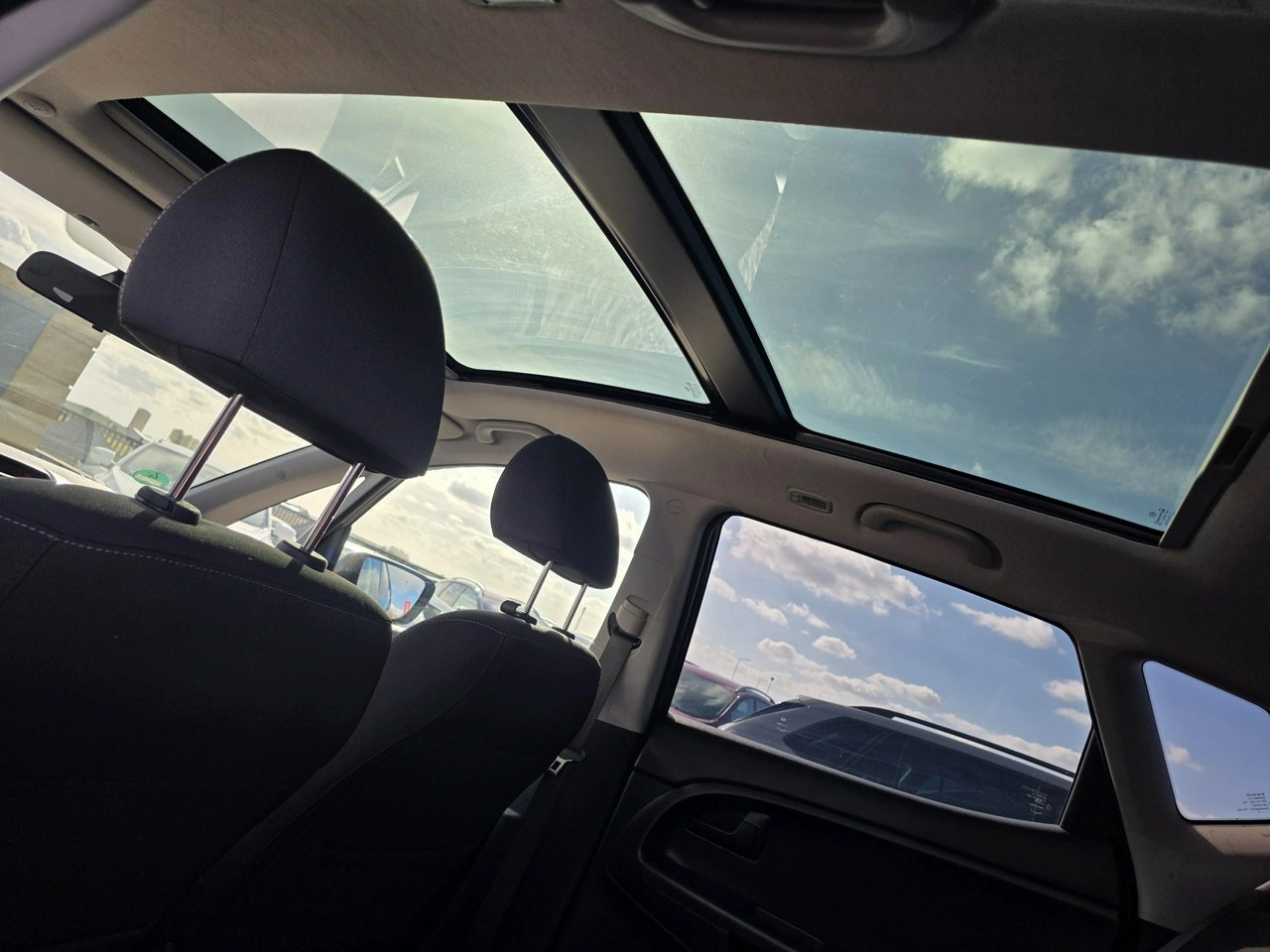 Kia Venga - Zdjęcie 2