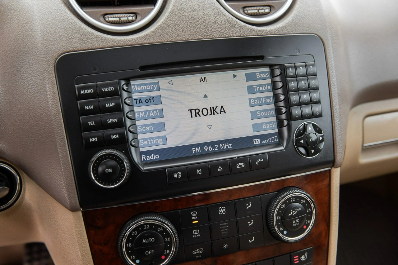 Mercedes ML 320 - Zdjęcie 20