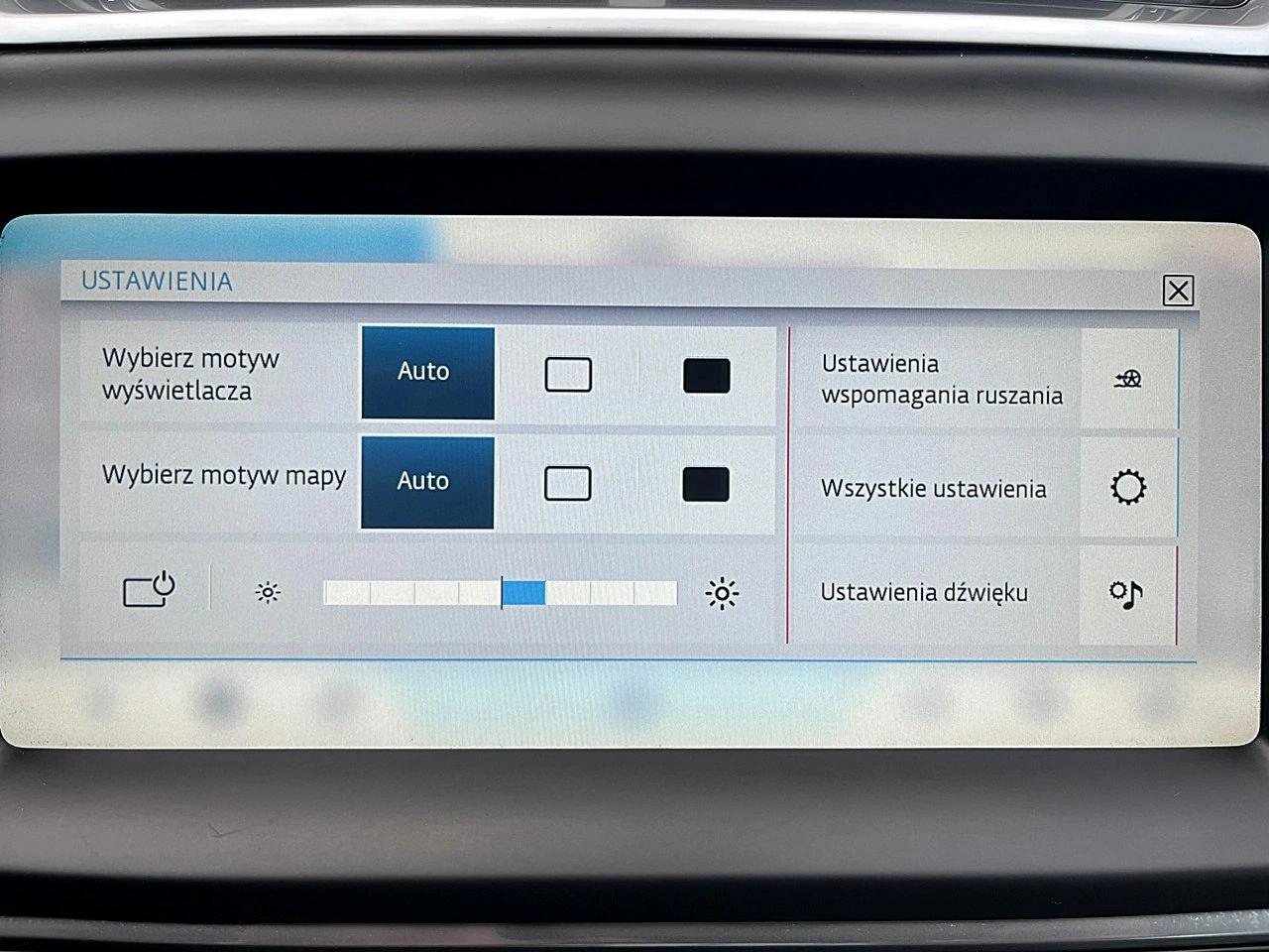 Jaguar E-Pace - Zdjęcie 53