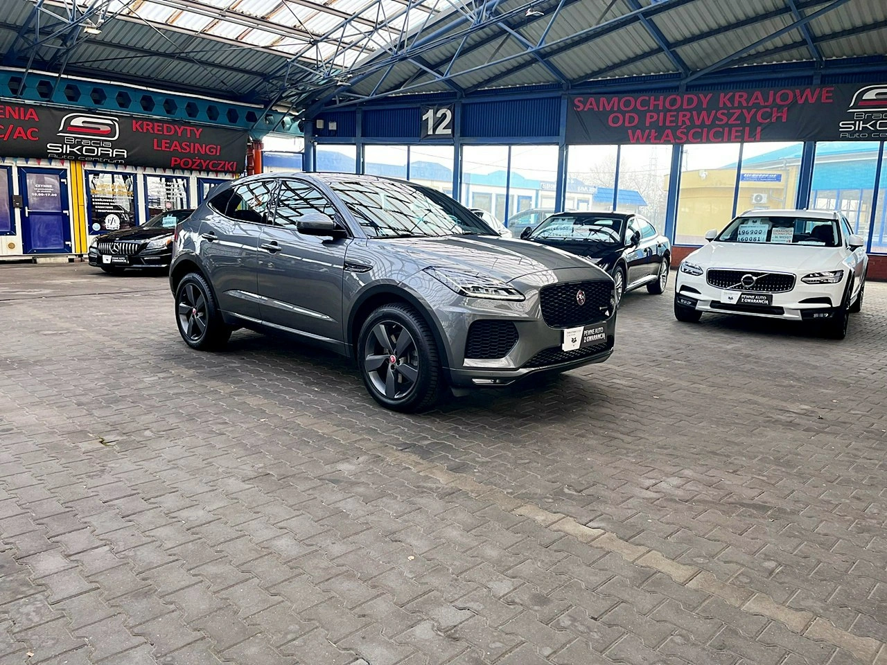 Jaguar E-Pace - Zdjęcie 4