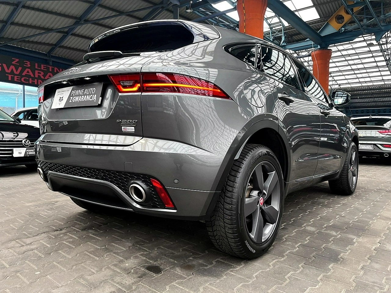 Jaguar E-Pace - Zdjęcie 75