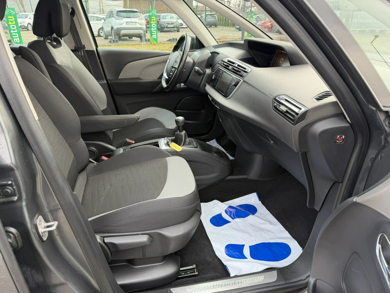 Citroën C4 Picasso - Zdjęcie 28