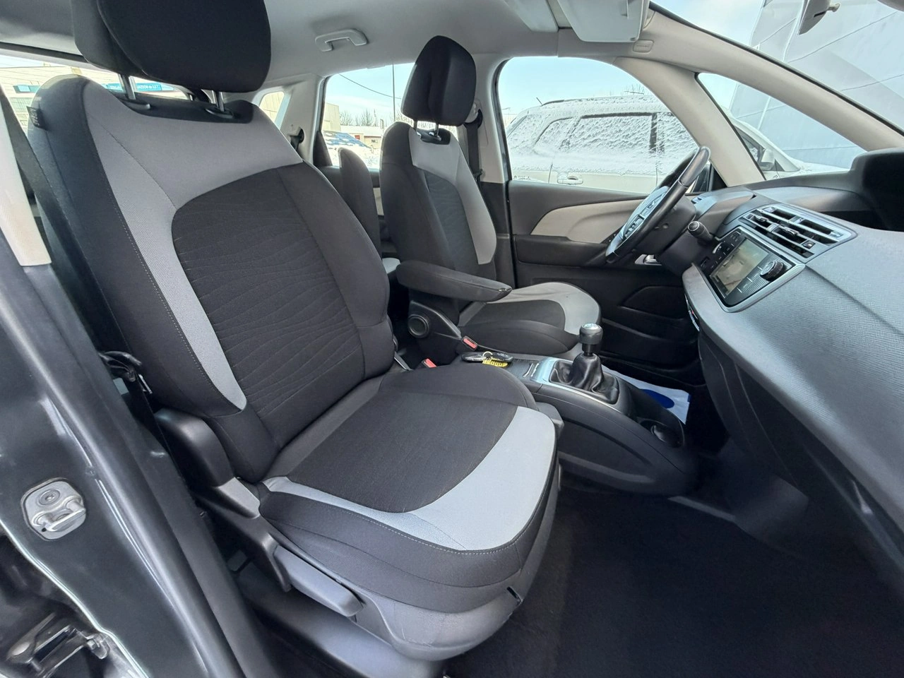 Citroën C4 Picasso - Zdjęcie 36