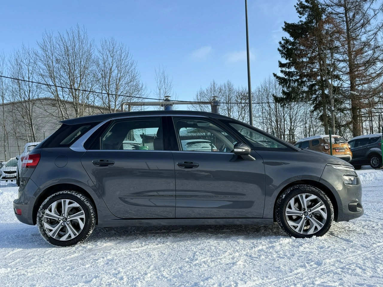 Citroën C4 Picasso - Zdjęcie 12