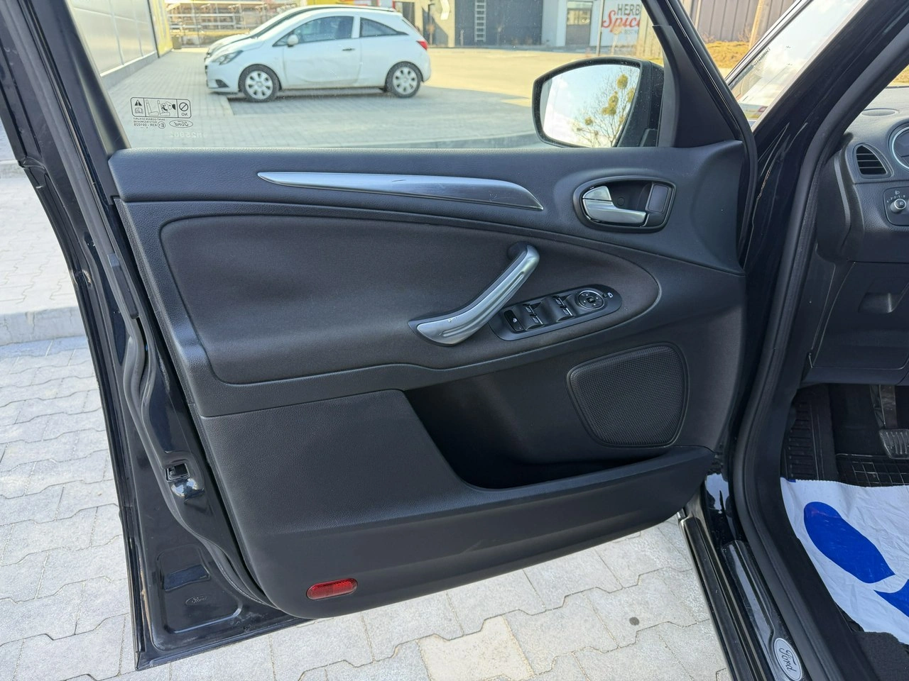 Ford S-Max - Zdjęcie 15