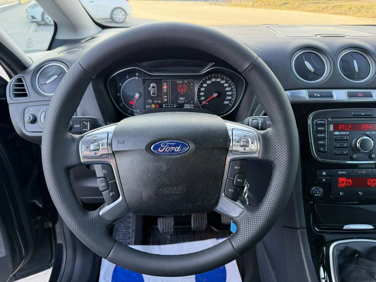 Ford S-Max - Zdjęcie 20