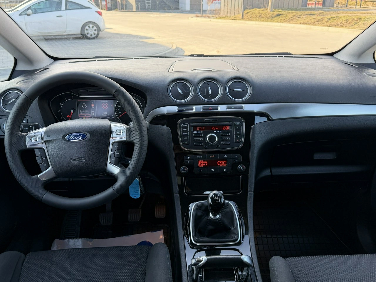 Ford S-Max - Zdjęcie 19