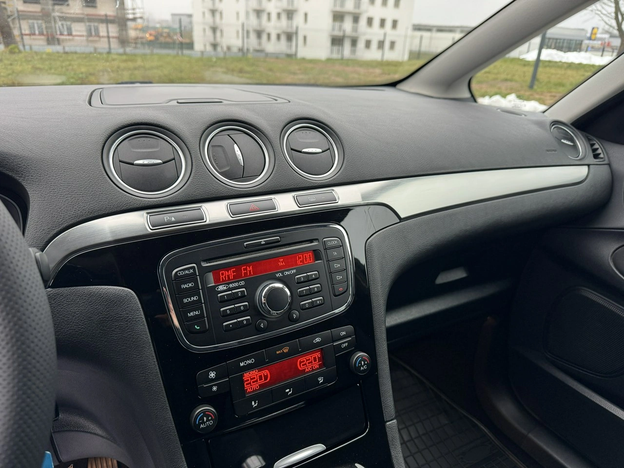 Ford S-Max - Zdjęcie 26