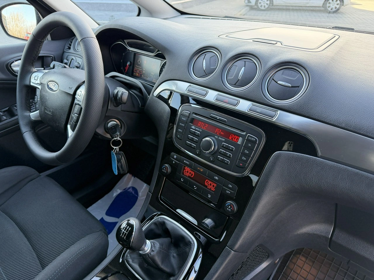 Ford S-Max - Zdjęcie 33