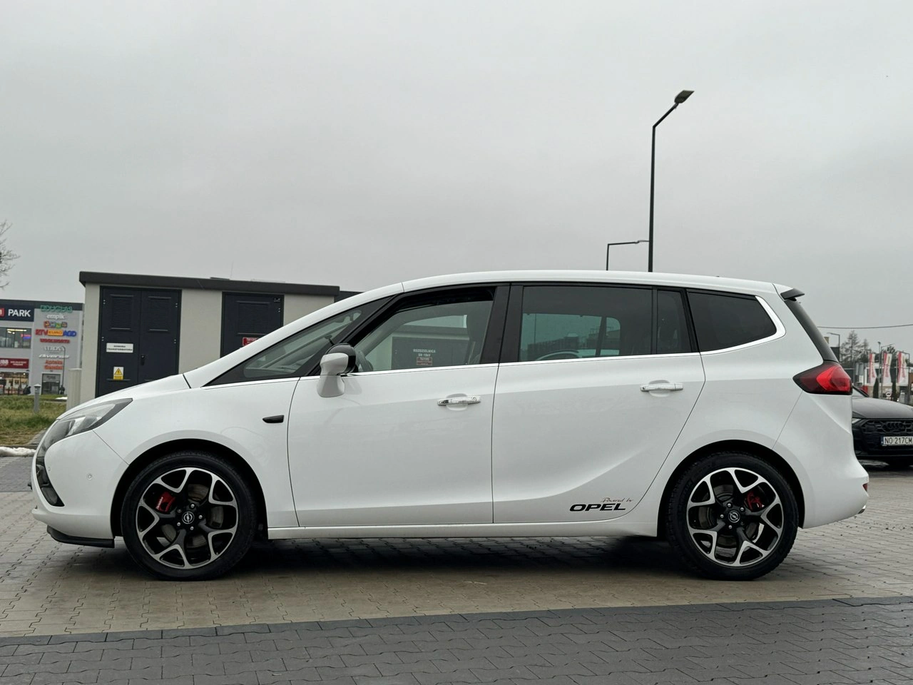 Opel Zafira - Zdjęcie 6