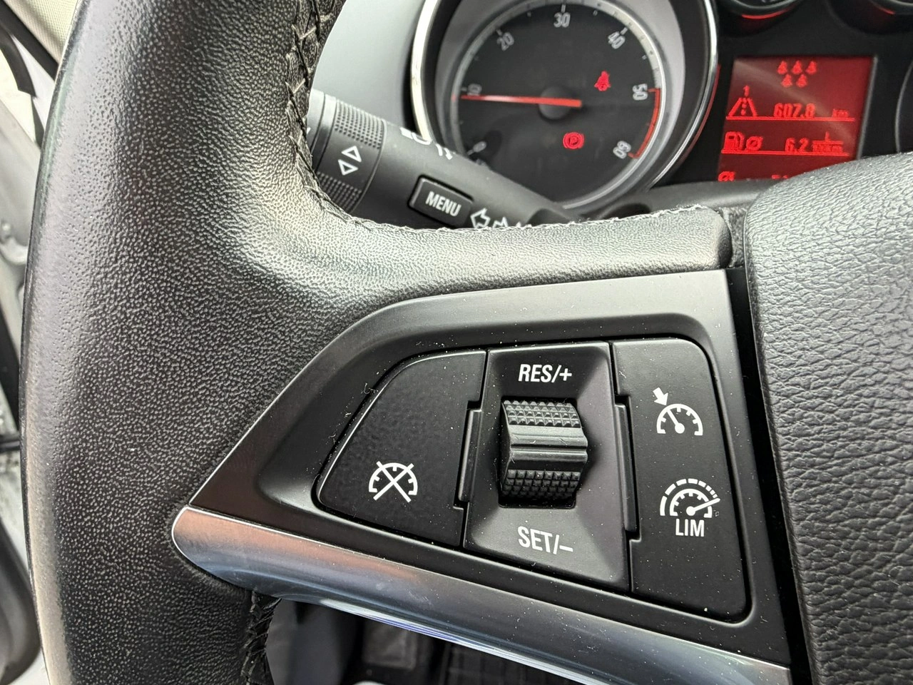 Opel Zafira - Zdjęcie 19