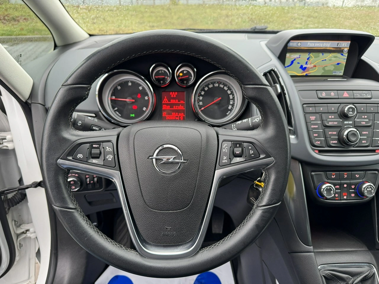 Opel Zafira - Zdjęcie 21