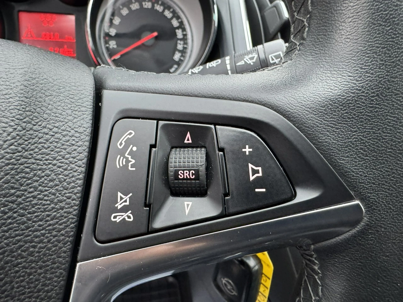 Opel Zafira - Zdjęcie 23