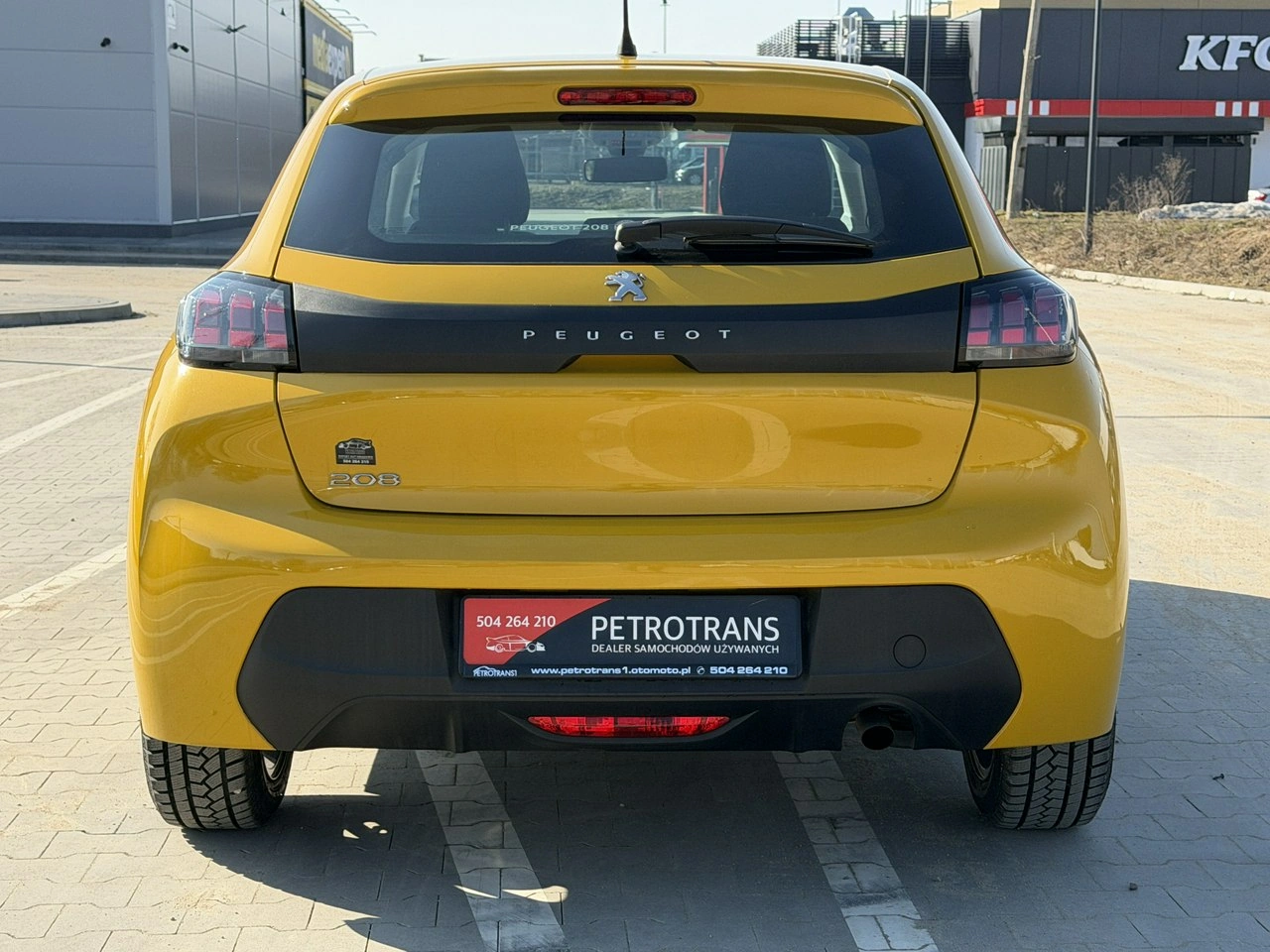 Peugeot 208 - Zdjęcie 8