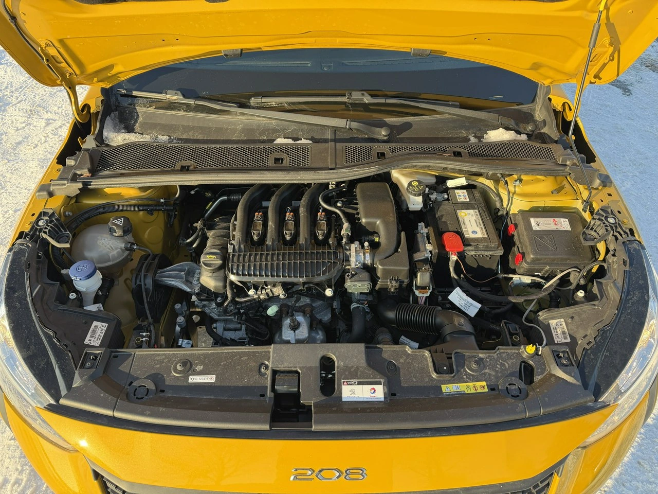 Peugeot 208 - Zdjęcie 3