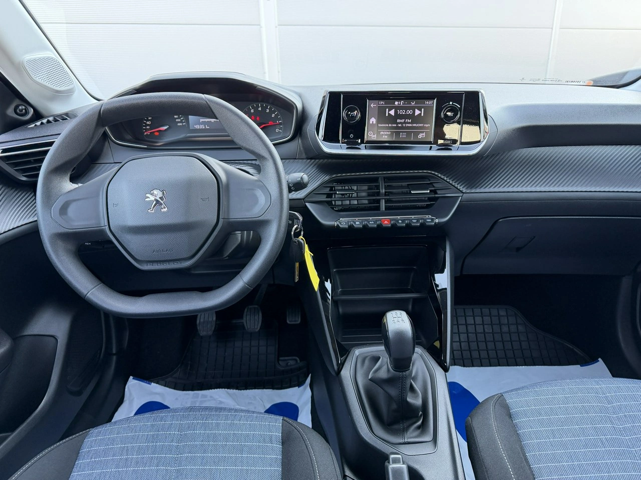 Peugeot 208 - Zdjęcie 19