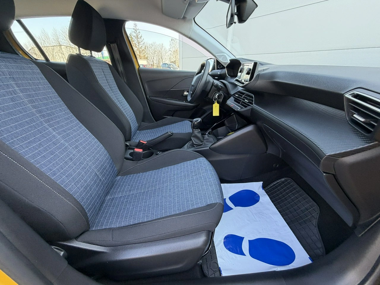 Peugeot 208 - Zdjęcie 33