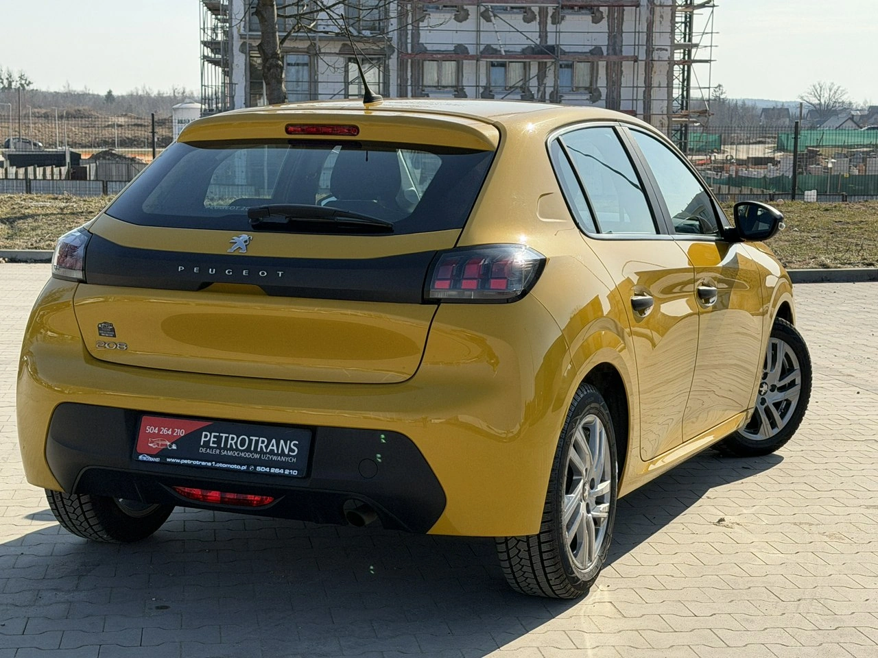 Peugeot 208 - Zdjęcie 9