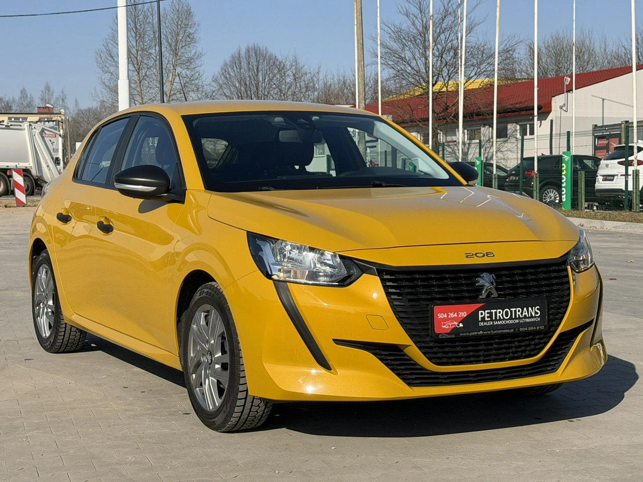 Peugeot 208 - Zdjęcie 12