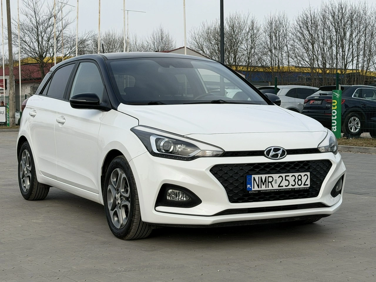 Hyundai i20 - Zdjęcie 13