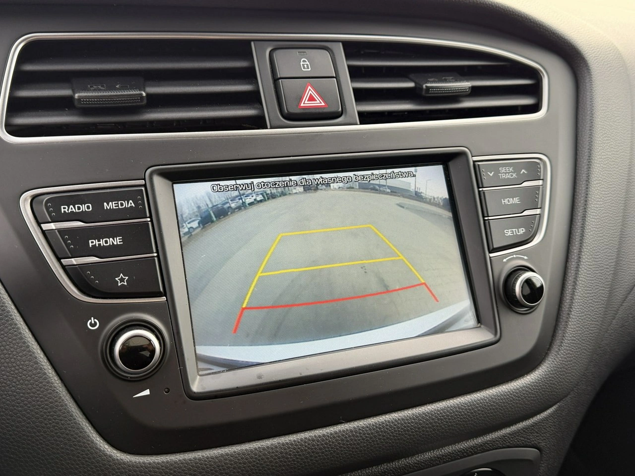 Hyundai i20 - Zdjęcie 27