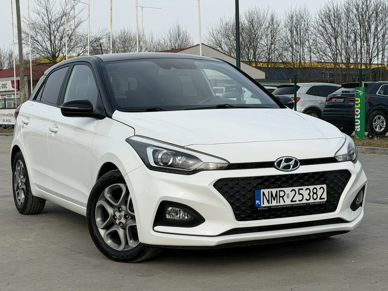 Hyundai i20 - Zdjęcie 14