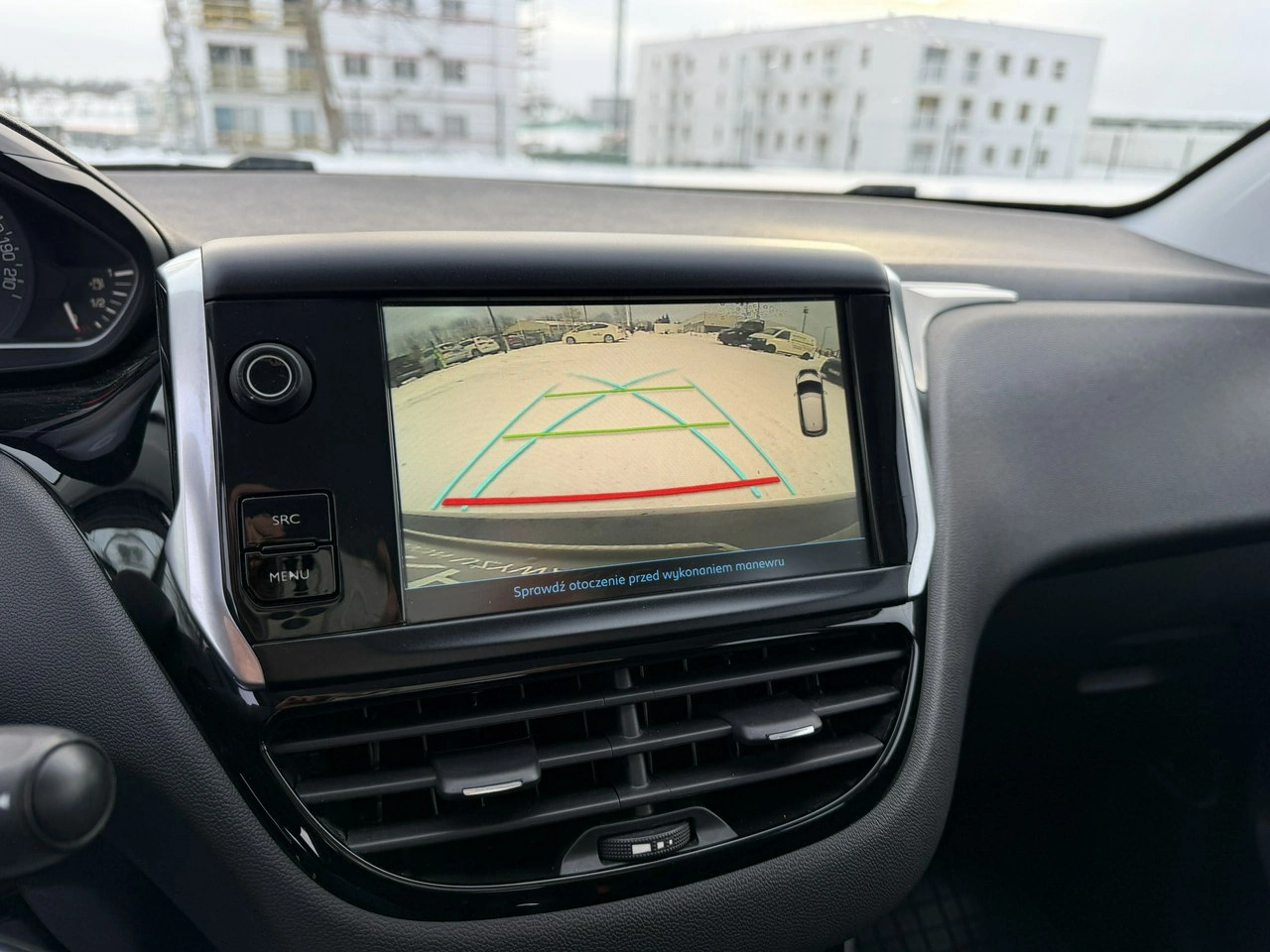 Peugeot 208 - Zdjęcie 22