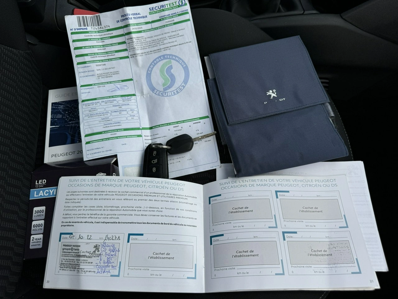 Peugeot 208 - Zdjęcie 33