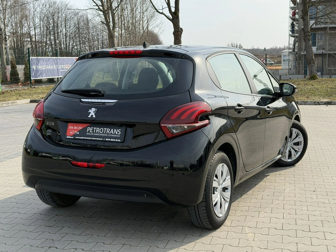Peugeot 208 - Zdjęcie 10