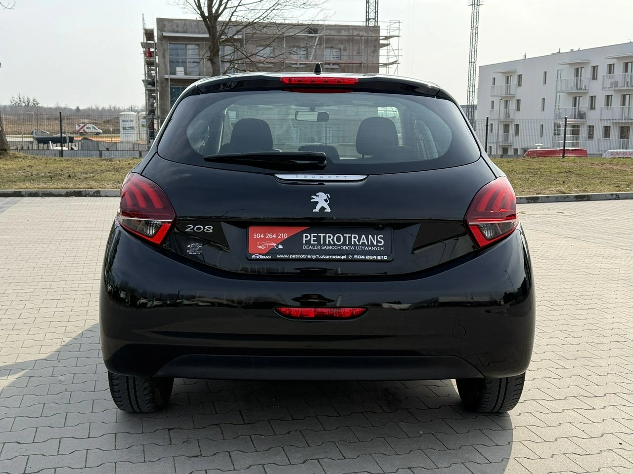 Peugeot 208 - Zdjęcie 9