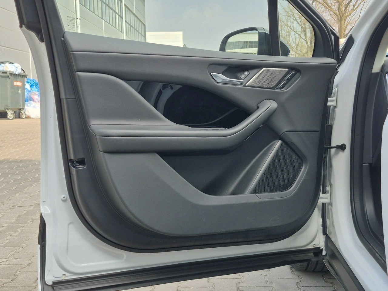 Jaguar I-Pace - Zdjęcie 13