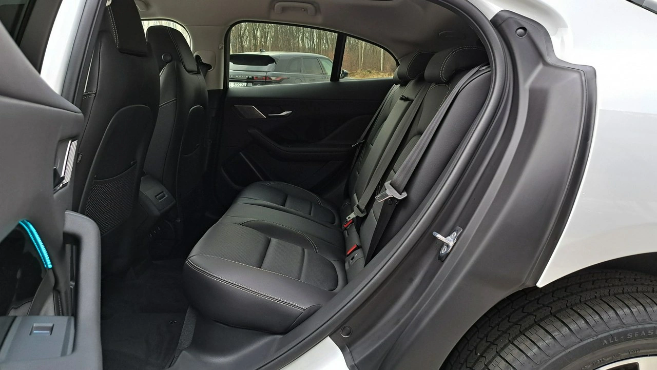 Jaguar I-Pace - Zdjęcie 18