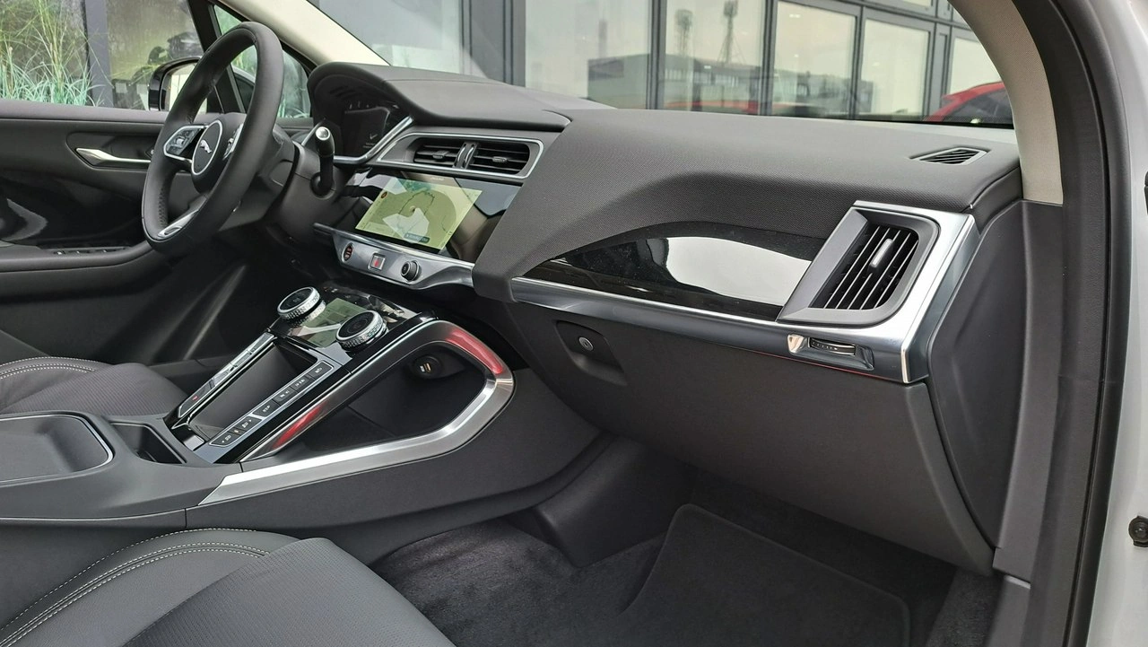 Jaguar I-Pace - Zdjęcie 21