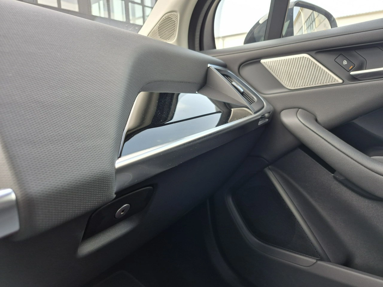 Jaguar I-Pace - Zdjęcie 42