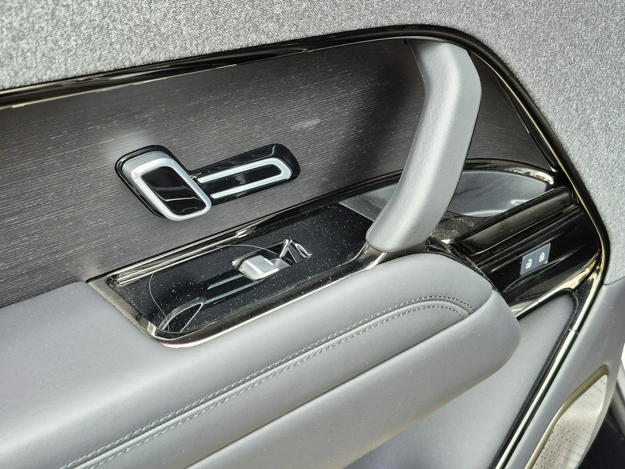 Land Rover Range Rover Sport - Zdjęcie 22