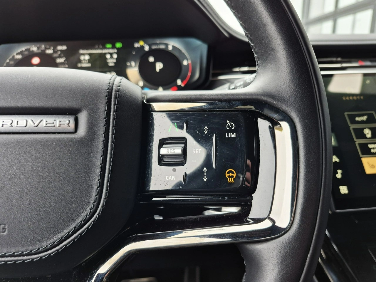 Land Rover Range Rover Sport - Zdjęcie 30