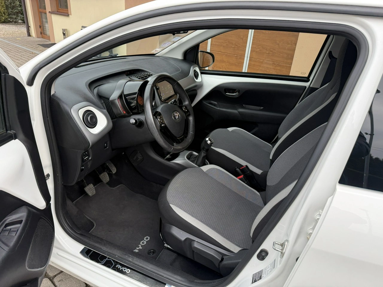 Toyota Aygo - Zdjęcie 19